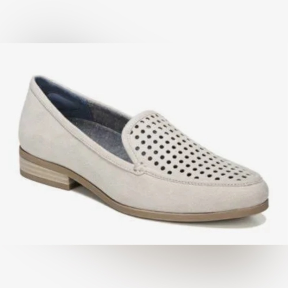 Dr.Scholl’s Women Excite Chop Loafer/Slip On. Perforated Gray. Size 6.5